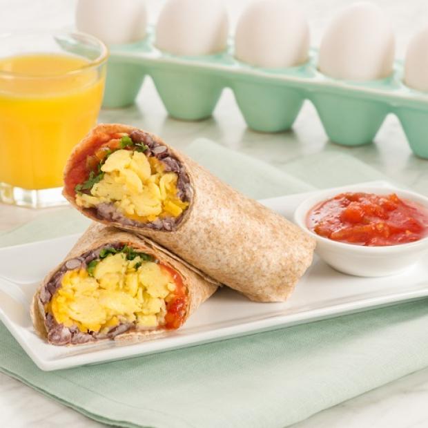 Bacon And Egg Breakfast Burrito Recipe Get Cracking